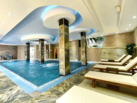 Prodaja, ugostiteljski objekat, 7500m², Centar, Zlatibor - image 7