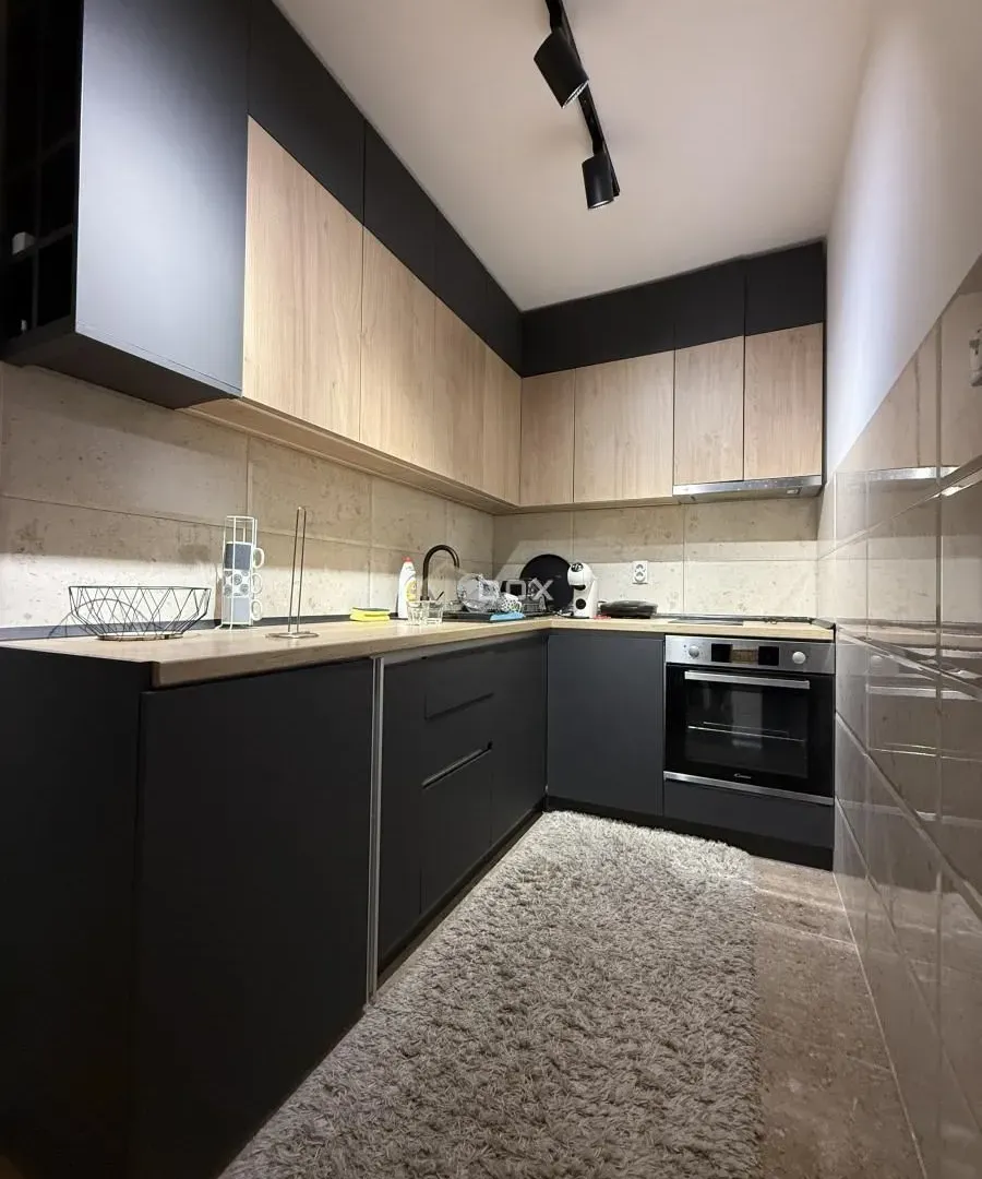 Izdavanje, jednosoban stan, 50m², Pantelej, Niš