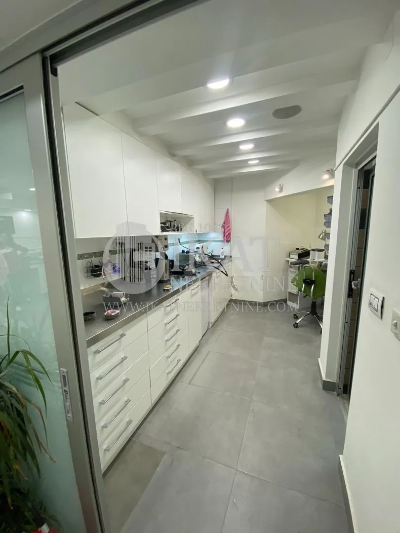 Sale, one bedroom apartment, 66m², Vračar Hram, Vračar Sve Podlokacije