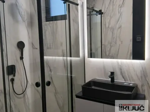 Sale, four bedroom apartment, 98m², Grbavica, Novi Sad Sve Podlokacije - image 15