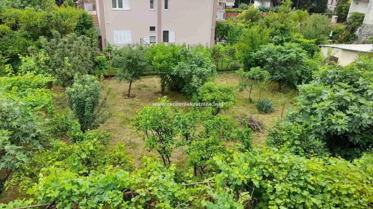 Sale, land lot, 467m², Gorica C, Podgorica