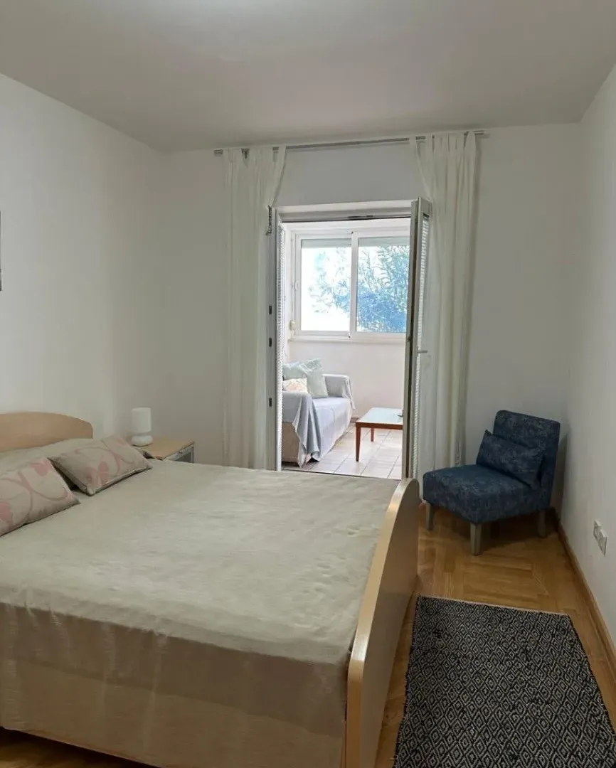Sale, two bedroom apartment, 70m², Sveti Stefan, Budva
