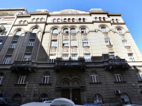 Izdavanje, poslovni prostor, 160m², Stari Grad, Beograd - image 2