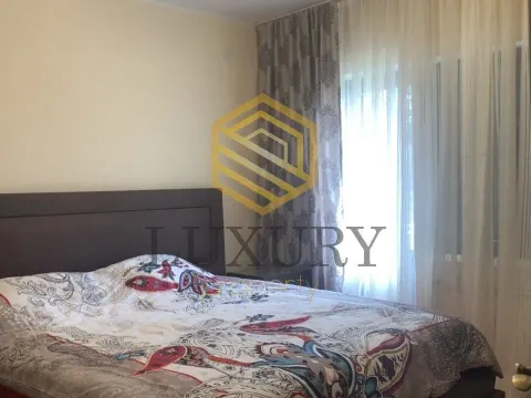 Izdavanje, kuća, 120m², Stari Aerodrom, Podgorica - image 4