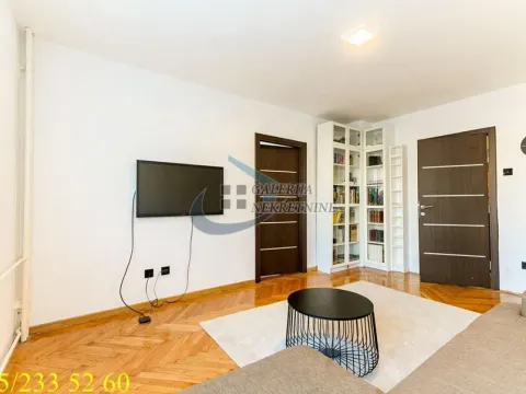Prodaja, trosoban stan, 68m², Stari Grad, Beograd - image 7