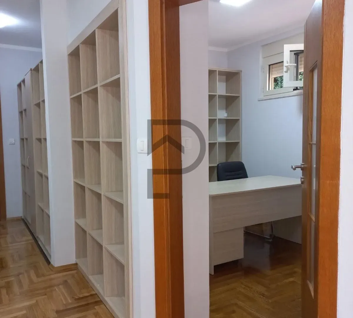 Rent, office space, 40m², Centar, Podgorica