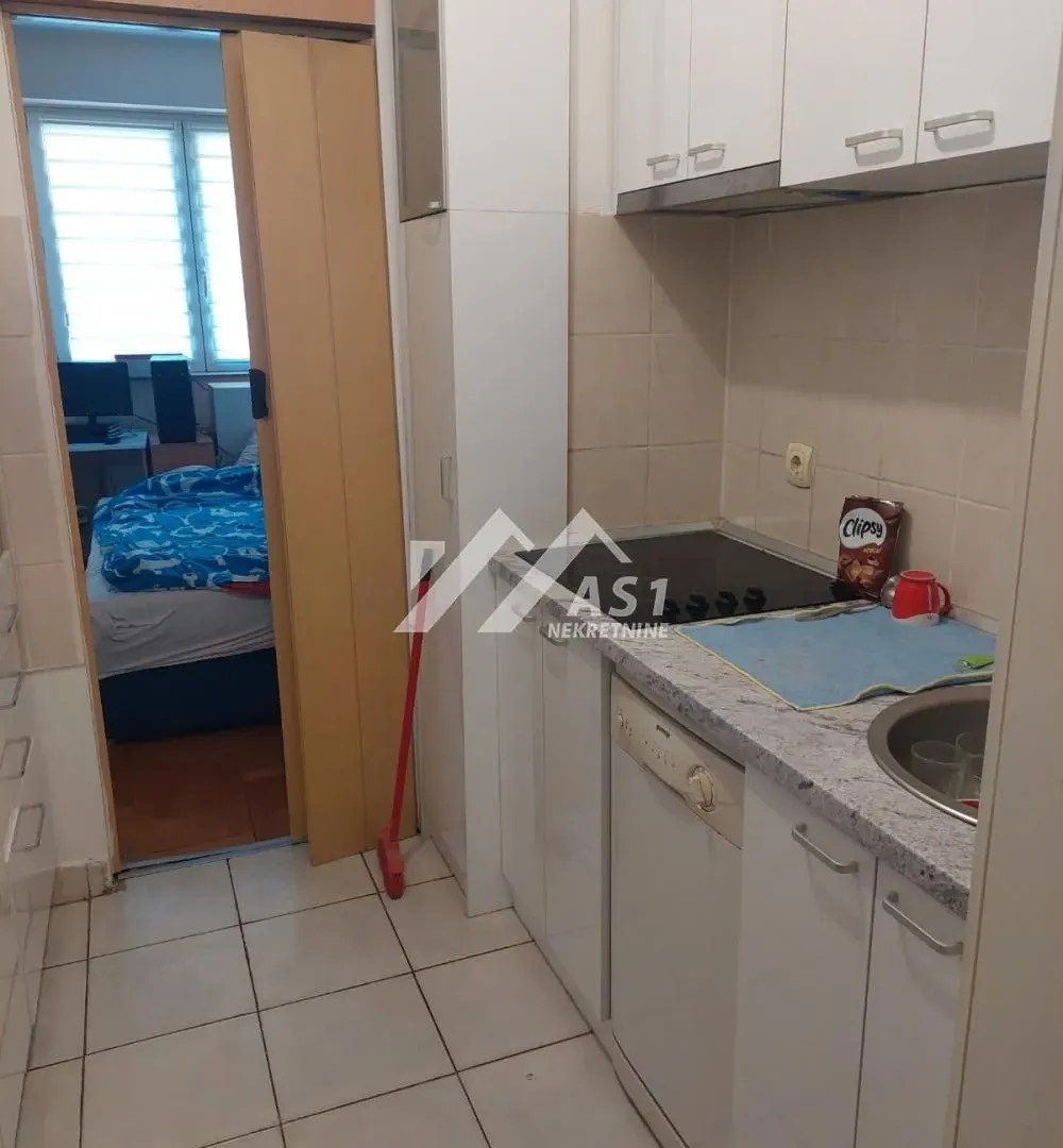 Rent, two bedroom apartment, 57m², Rotkvarija, Novi Sad Sve Podlokacije