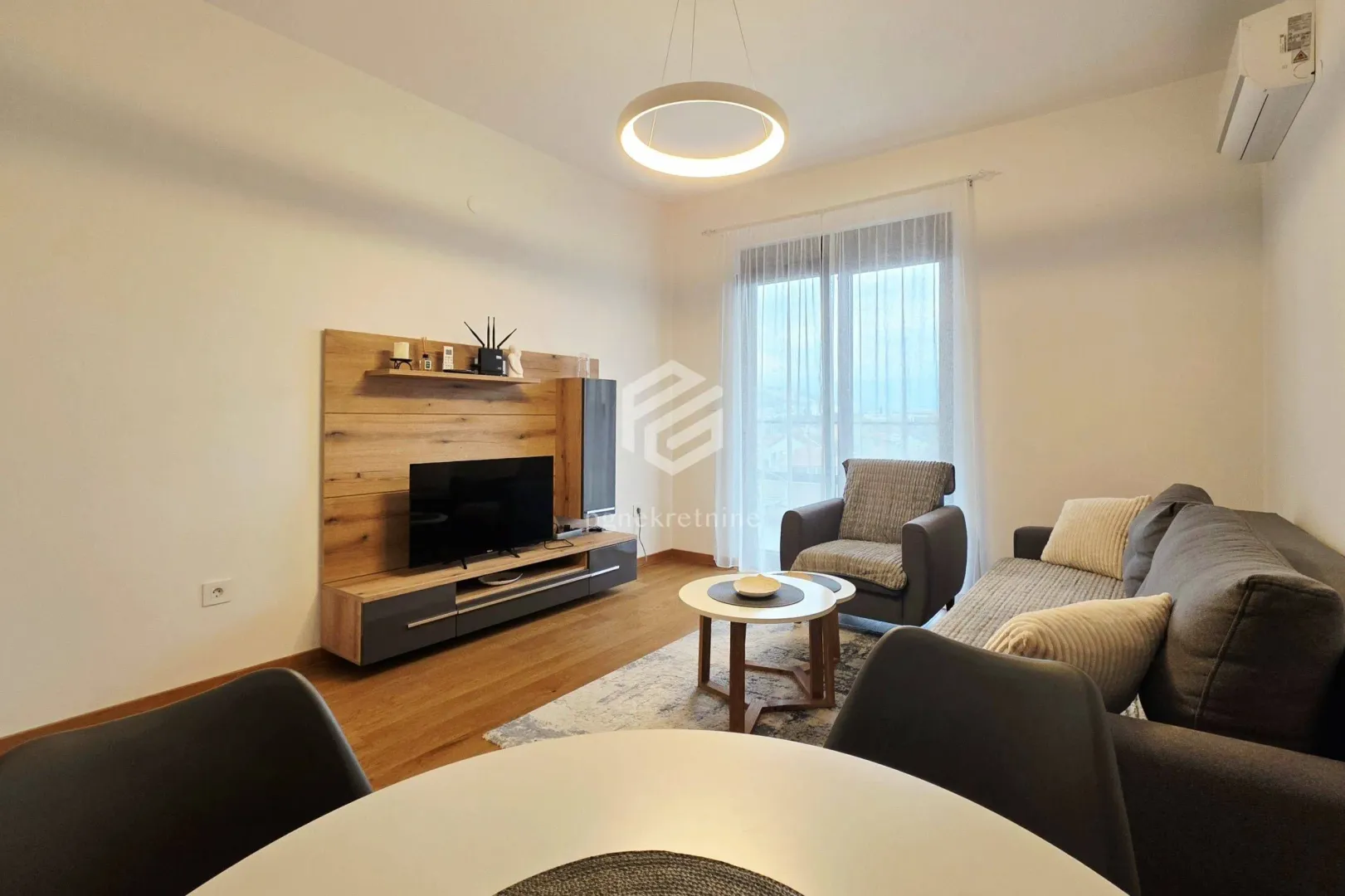 Rent, one bedroom apartment, 59m², Centar, Podgorica
