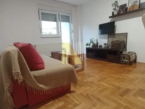 Izdavanje, dvosoban stan, 60m², Banatić, Novi Sad Sve Podlokacije - image 2