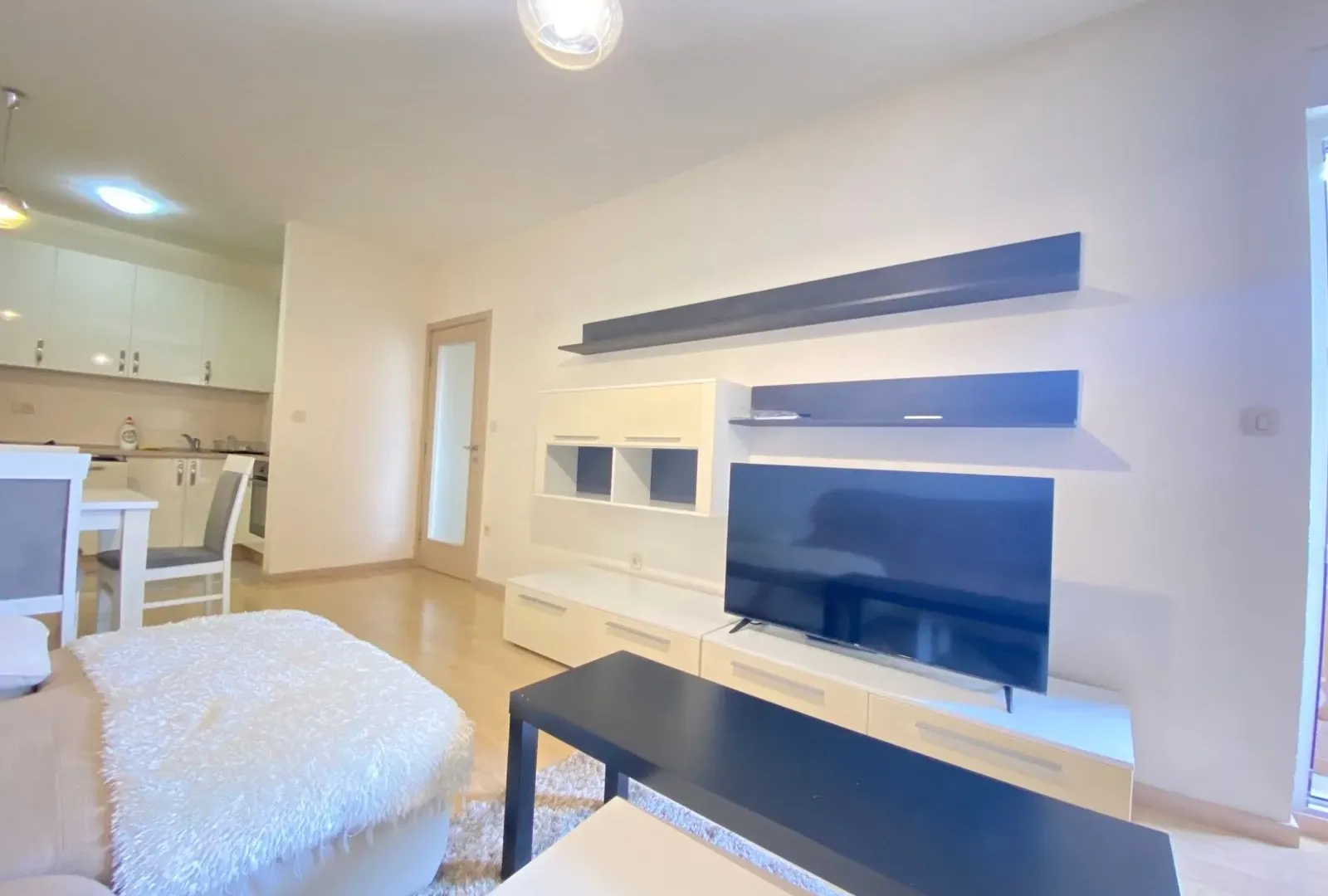 Rent, one bedroom apartment, 48m², City Kvart, Podgorica