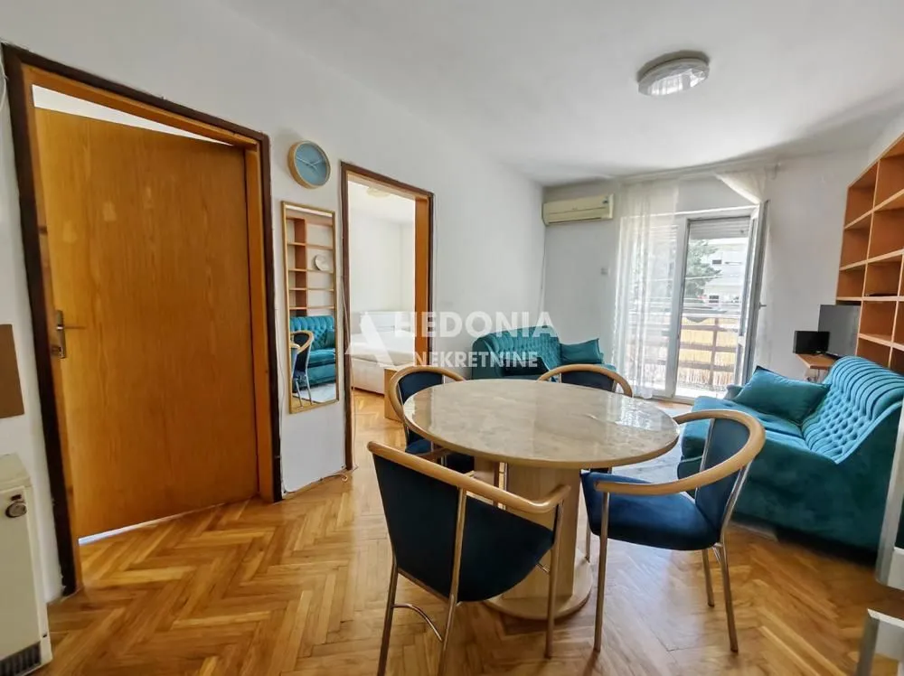 Rent, two bedroom apartment, 55m², Čukarica, Beograd