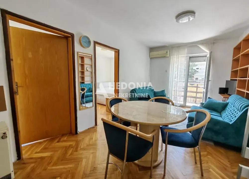 Rent, two bedroom apartment, 55m², Čukarica, Beograd