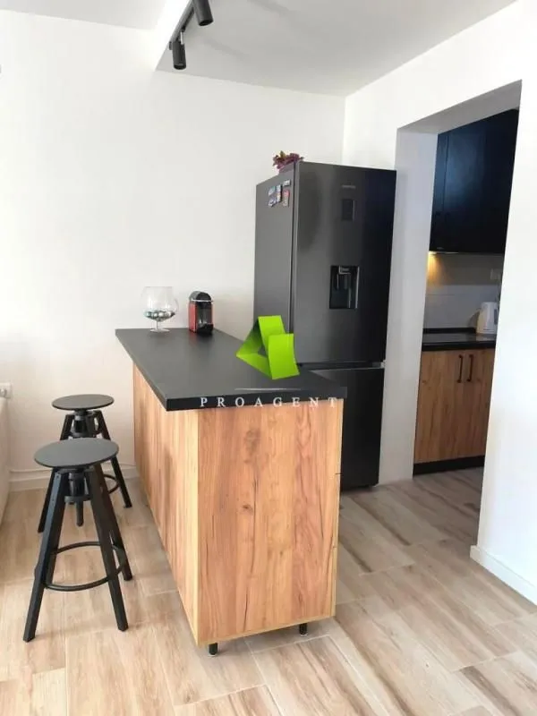 Prodaja, trosoban stan, 88m², Apelovac, Niš