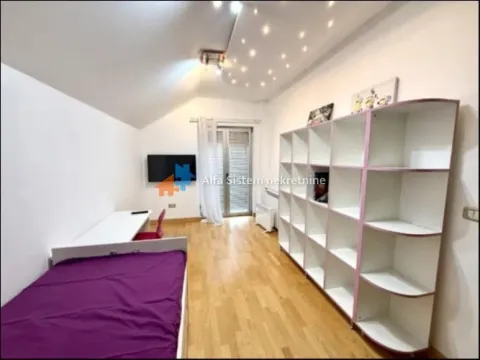 Rent, house, 200m², Surčin, Beograd - image 13
