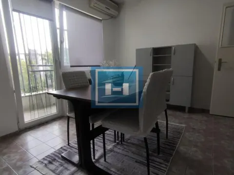 Izdavanje, dvosoban stan, 55m², Centar, Jagodina - image 15