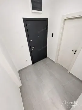 Prodaja, jednosoban stan, 43m², Stari Aerodrom, Podgorica - image 13