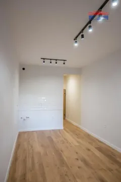 Prodaja, garsonjera, 27m², Bulevar Oslobodjenja, Novi Sad Sve Podlokacije - image 3