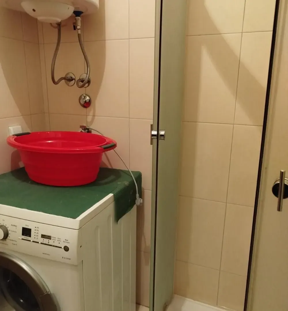 Prodaja, trosoban stan, 74m², Vojvode Vlahovica, Beograd