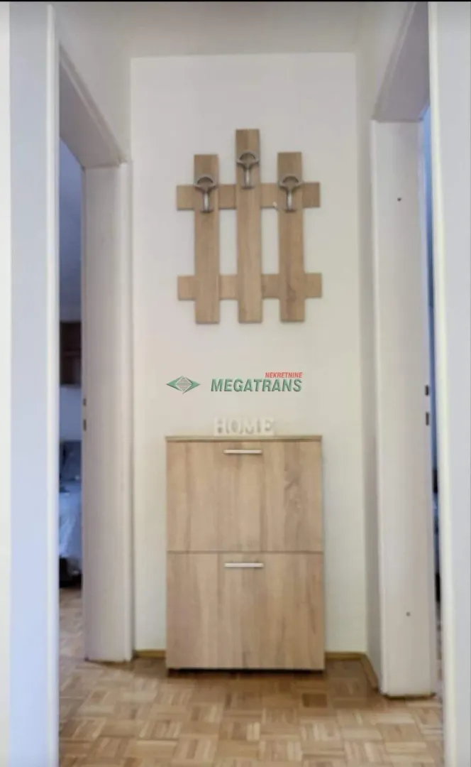 Izdavanje, trosoban stan, 65m², Detelinara, Novi Sad Sve Podlokacije