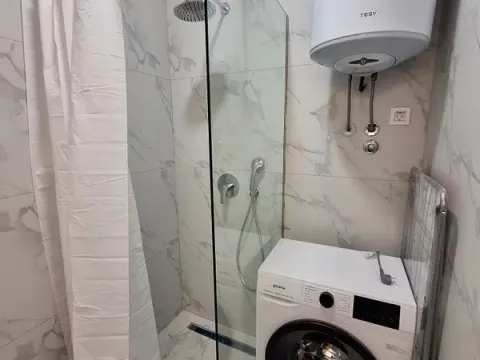 Rent, one bedroom apartment, 43m², Stari Aerodrom, Podgorica - image 10