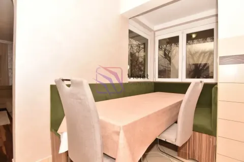 Prodaja, kuća, 175m², Velje Brdo, Podgorica - image 5