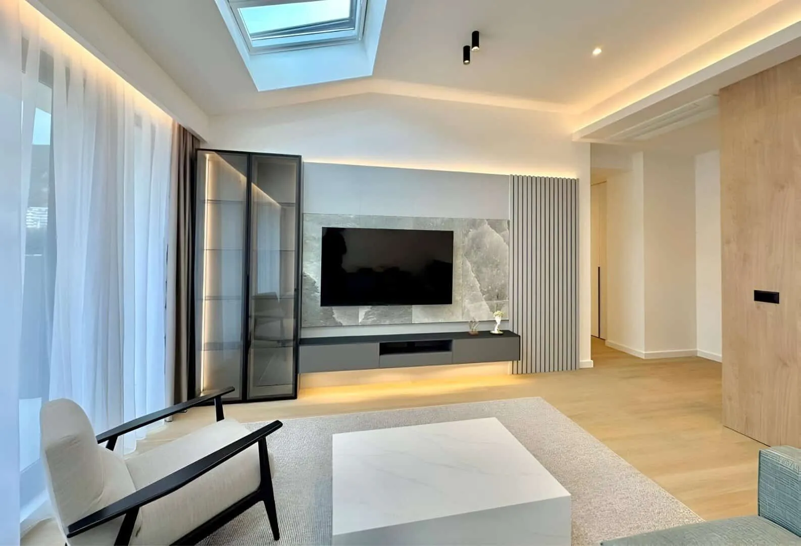 Sale, one bedroom apartment, 106m², Centar, Budva