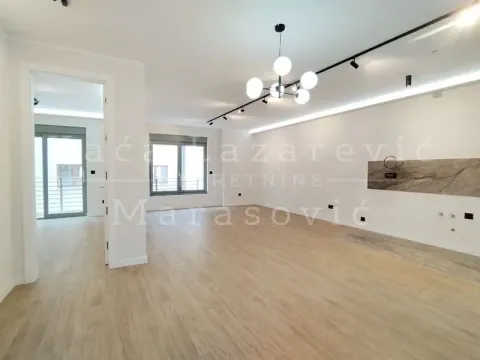 Prodaja, dvosoban stan, 65m², Kalenić Pijaca, Vračar Sve Podlokacije - image 2