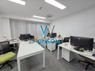 Izdavanje, poslovni prostor, 421m², Vračar Centar, Vračar Sve Podlokacije - image 17