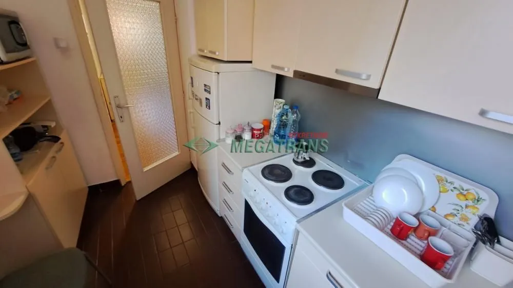 Izdavanje, dvosoban stan, 55m², Liman 1, Novi Sad Sve Podlokacije