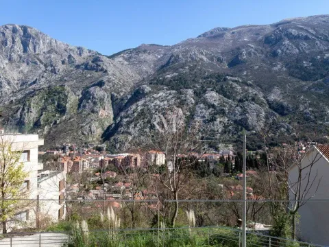 Rent, one bedroom apartment, 64m², Škaljari, Kotor - image 4