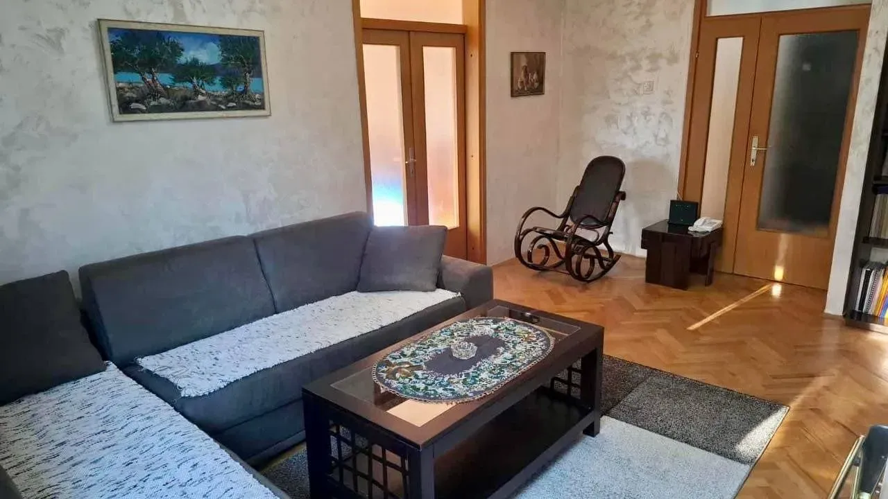 Rent, two bedroom apartment, 84m², Seljanovo, Tivat