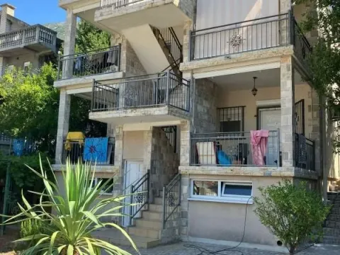 Sale, house, 180m², Sutomore, Bar - image 1