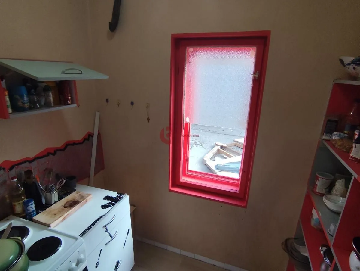Prodaja, kuća, 110m², Novo Selo, Subotica