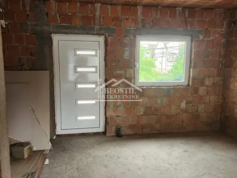 Prodaja, četvorosoban stan, 100m², Zemun Sve Podlokacije, Beograd - image 2