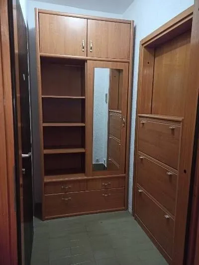 Izdavanje, dvosoban stan, 57m², Tivat, Crna Gora