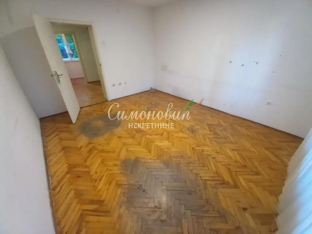 Rent, office space, 60m², Voždovac Sve Podlokacije, Beograd