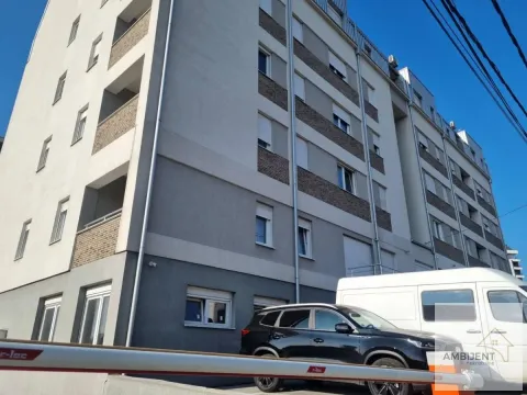 Sale, four bedroom apartment, 102m², Zvezdara Sve Podlokacije, Beograd