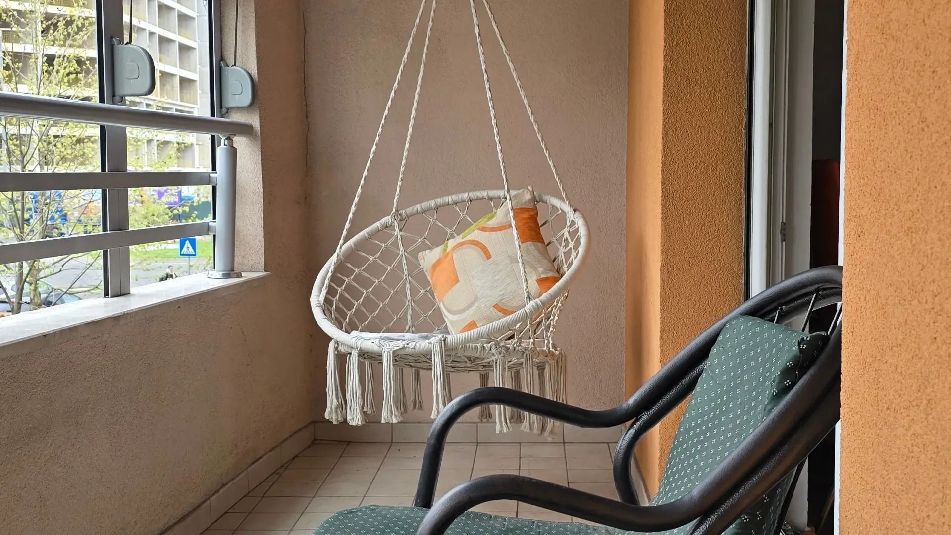 Rent, studio apartment, 33m², City Kvart, Podgorica