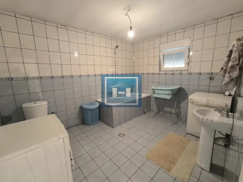 Prodaja, kuća, 470m², Ćuprija, Srbija - image 19