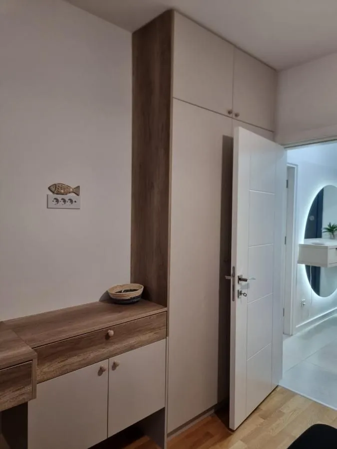 Rent, one bedroom apartment, 46m², Centar, Tivat
