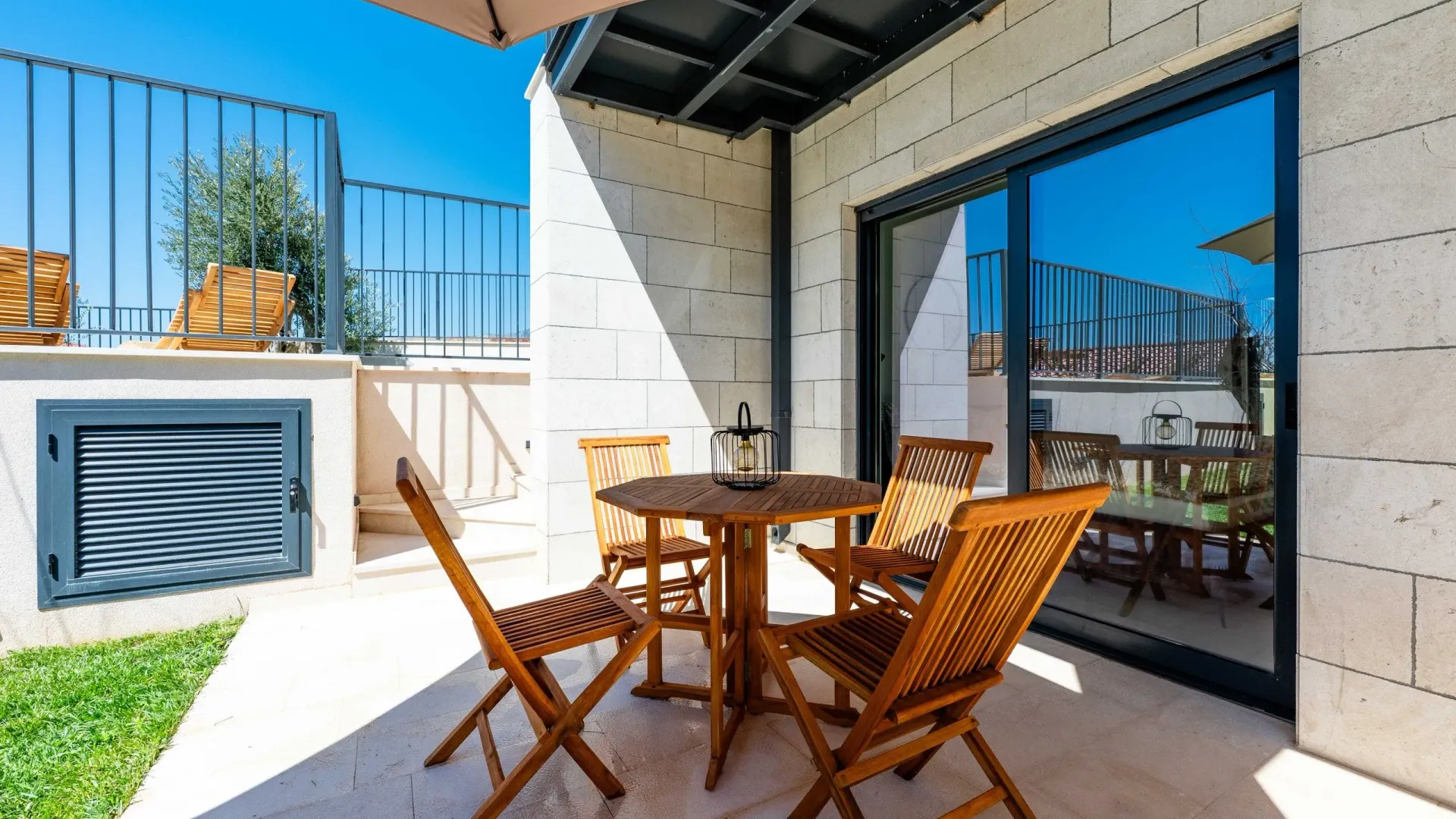 Rent, house, 159m², Reževići, Budva