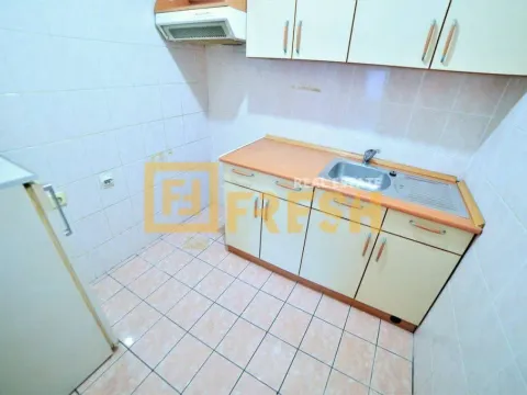 Izdavanje, dvosoban stan, 52m², Zagorič, Podgorica - image 5