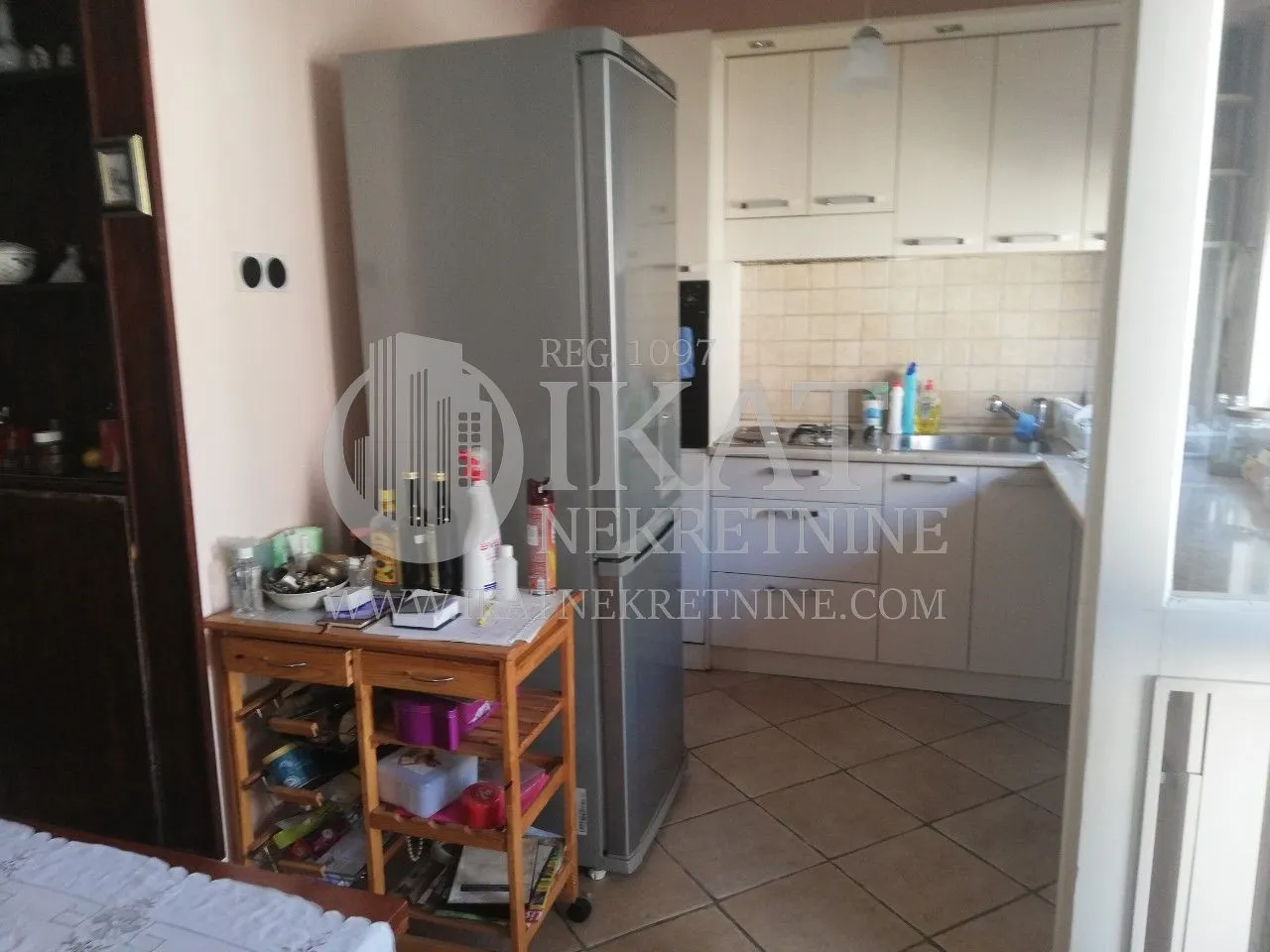 Rent, four bedroom apartment, 120m², Voždovac Sve Podlokacije, Beograd