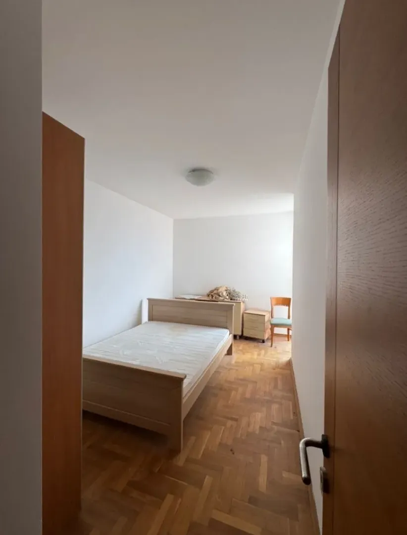 Prodaja, trosoban stan, 92m², Tuški Put, Podgorica