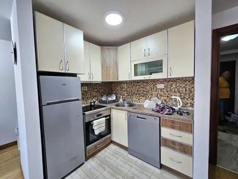Izdavanje, dvosoban stan, 82m², Ljubović, Podgorica - image 3