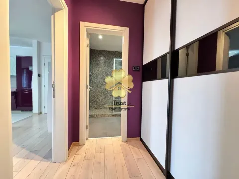 Izdavanje, trosoban stan, 140m², Preko Morače, Podgorica - image 11