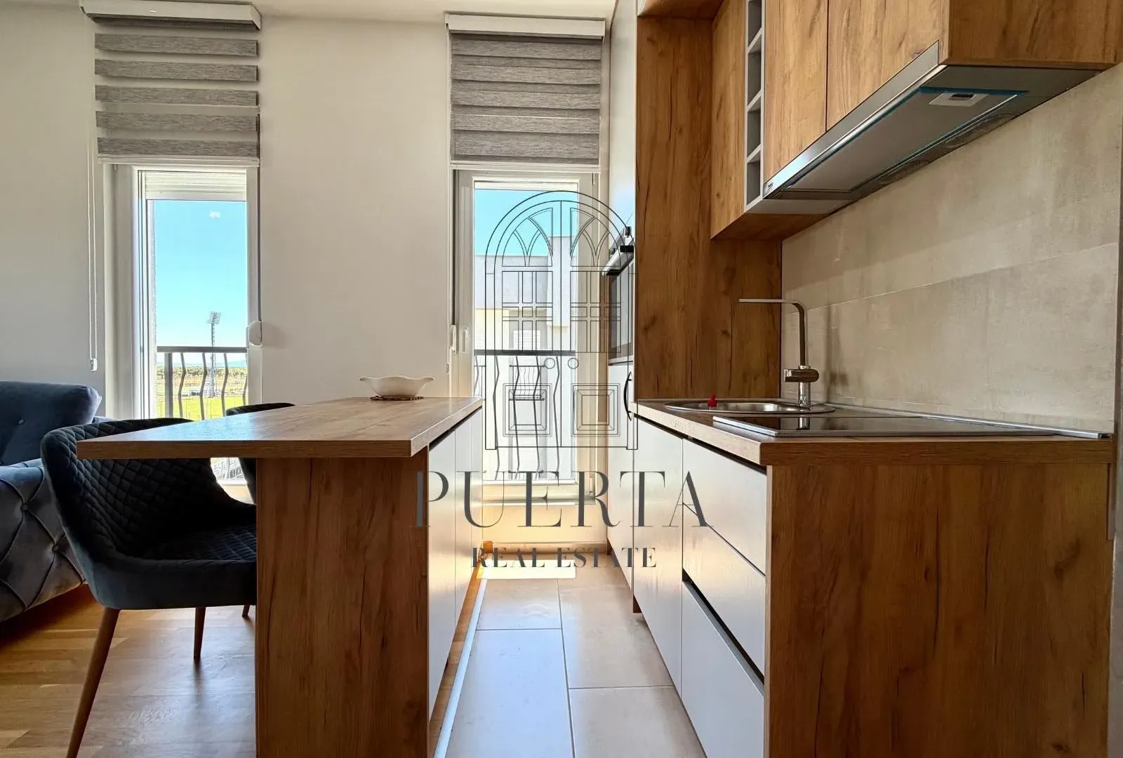 Rent, studio apartment, 27m², Stari Aerodrom, Podgorica