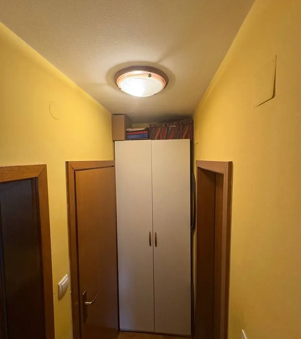 Izdavanje, dvosoban stan, 60m², Stara Varoš, Podgorica