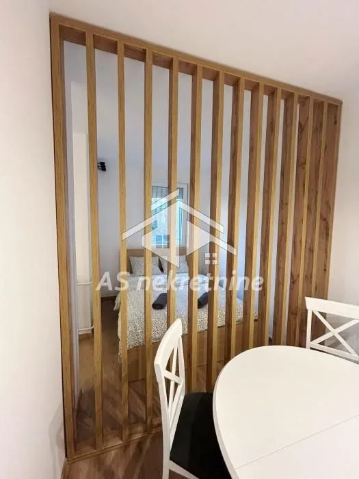 Izdavanje, stan, 34m², Stari Grad, Beograd
