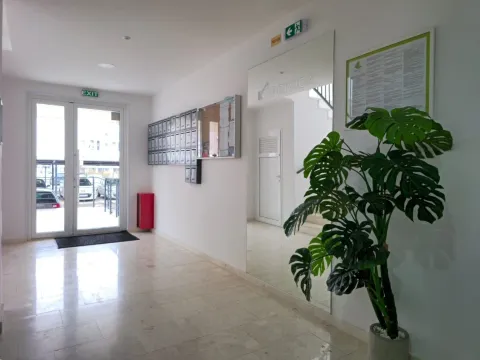 Izdavanje, dvosoban stan, 73m², Zabjelo, Podgorica - image 13